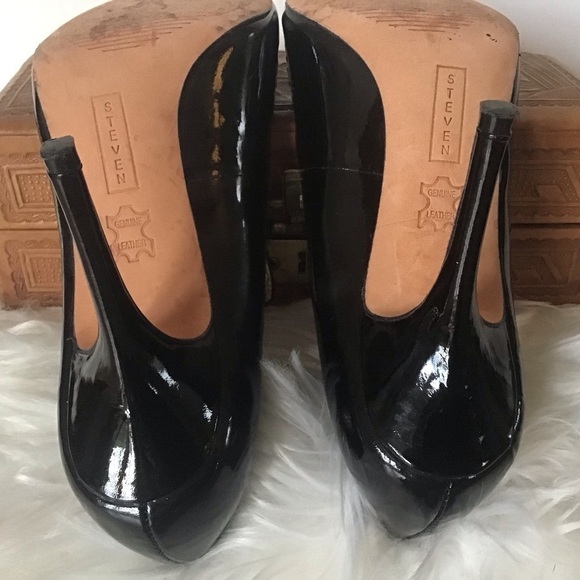 Steven Steve Madden black pierced “Dreamin” trap patent leather stilettos 8.5 - Picture 8 of 10